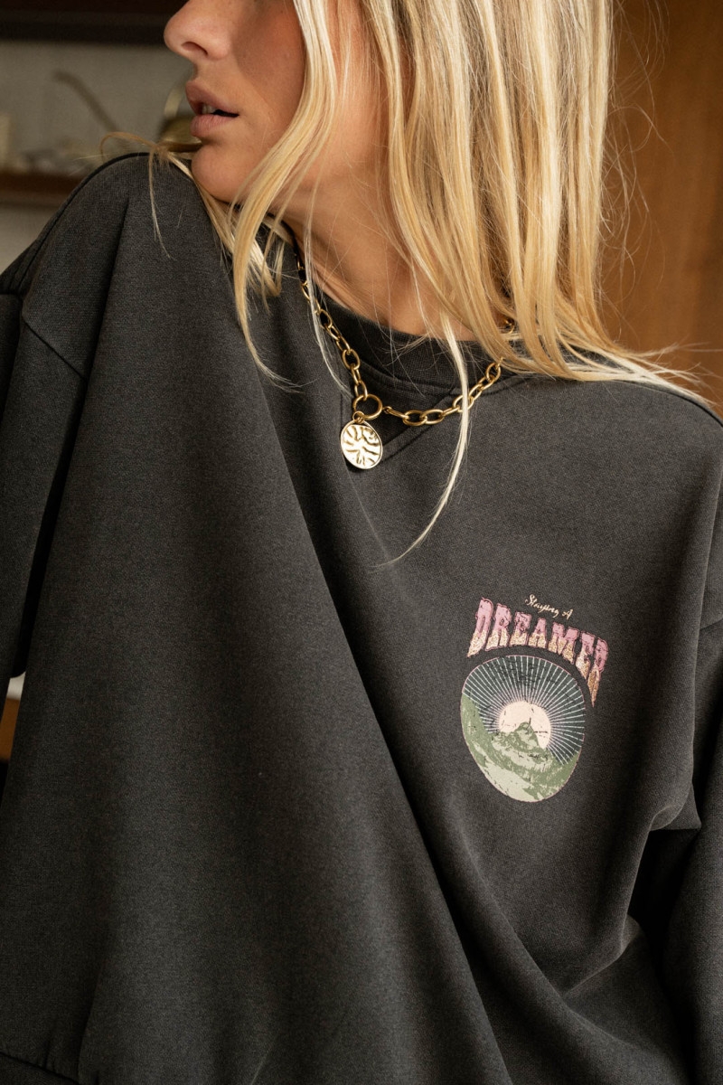 Boutique Libertie DREAMER SWEATSHIRT