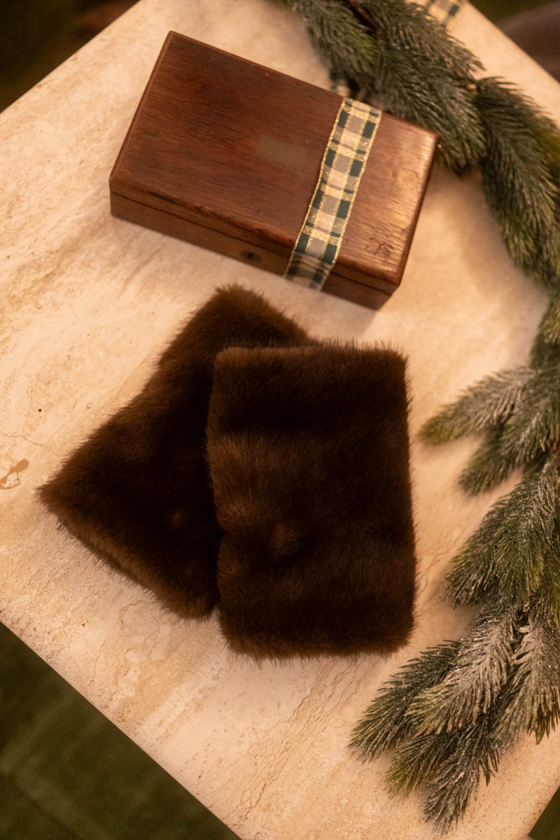 Boutique Libertie DIMAS MITTENS