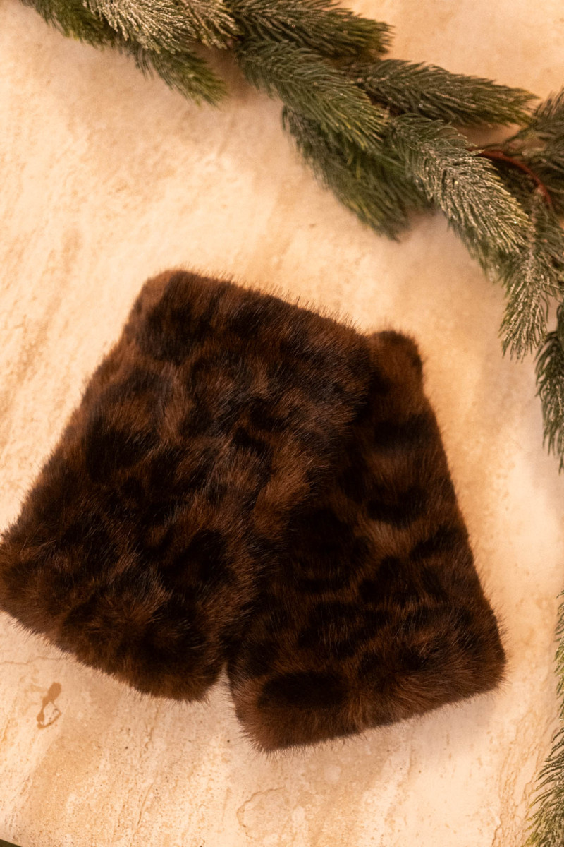 Boutique Libertie DIMAS MITTENS