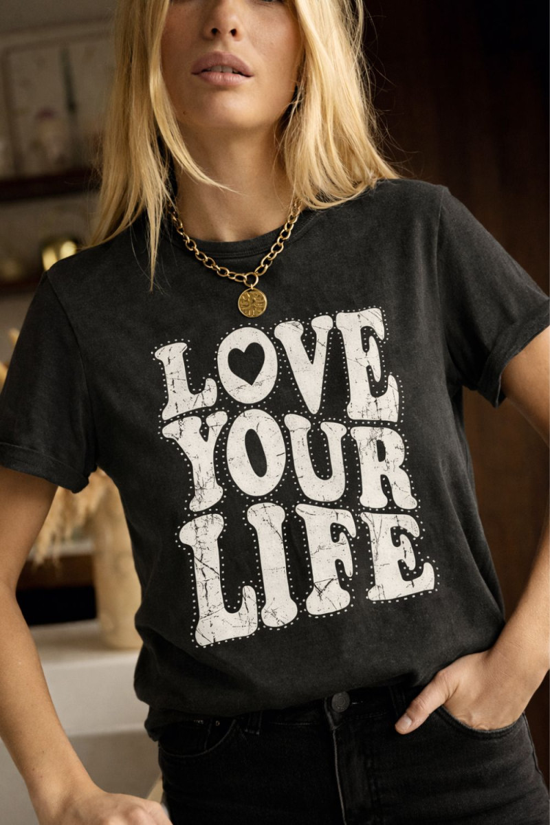 Boutique Libertie T-SHIRT MAGELA