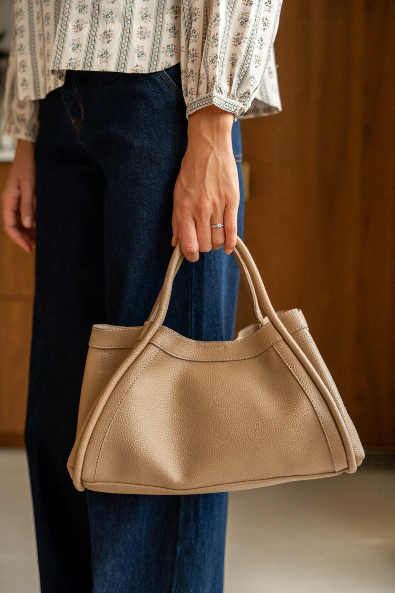 Boutique Libertie SAC CLEONE